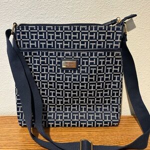 Tommy Hilfiger Crossbody Purse